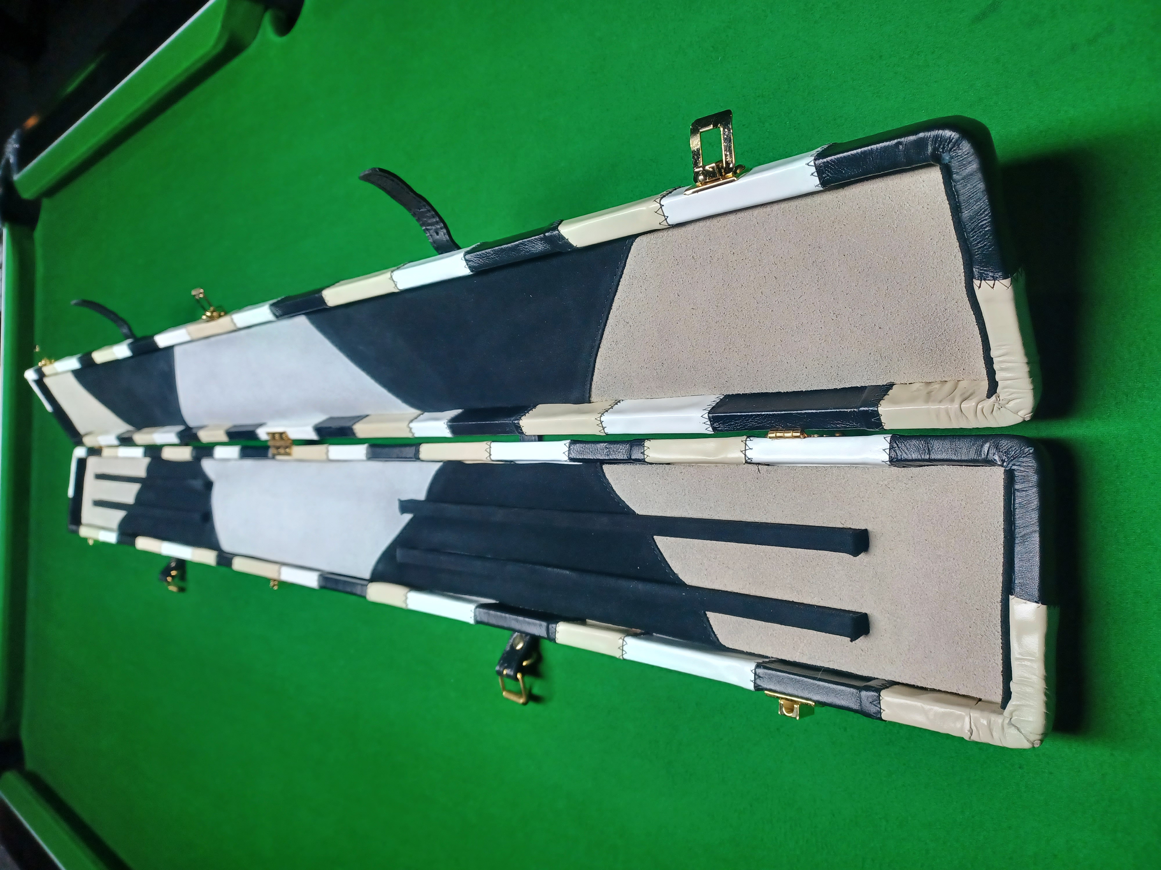 Tom Classic Leather Snooker Cue Case – 1 Piece – Black White Cream